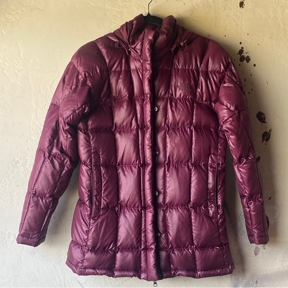 The North Face Jackets & Blazers - The North Face Women's Burgundy Puffer Jacket